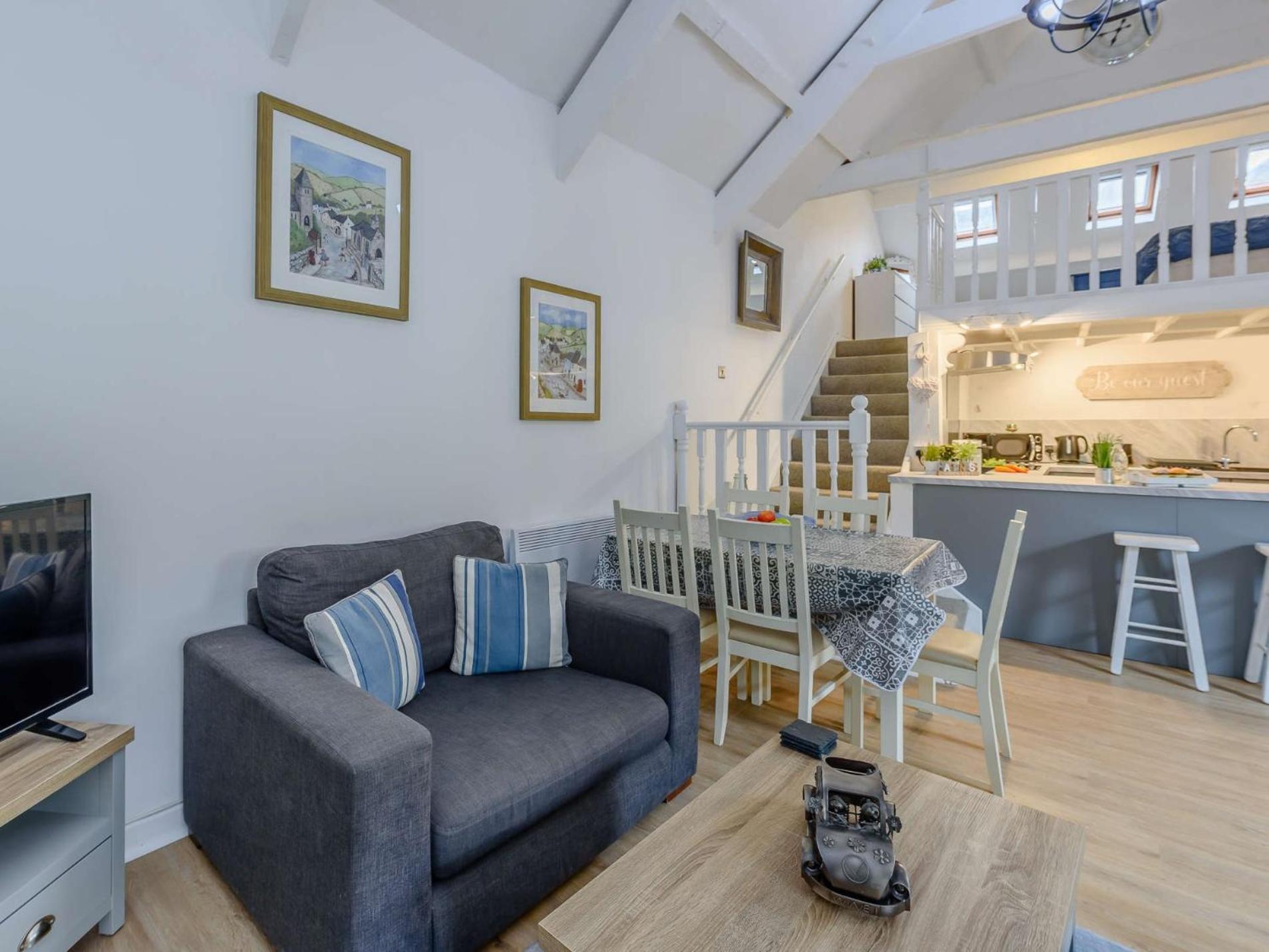 2 Bed In Tenby 86854 외부 사진